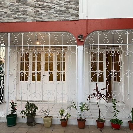 Chez Marc Apartment Les Abymes Exterior foto