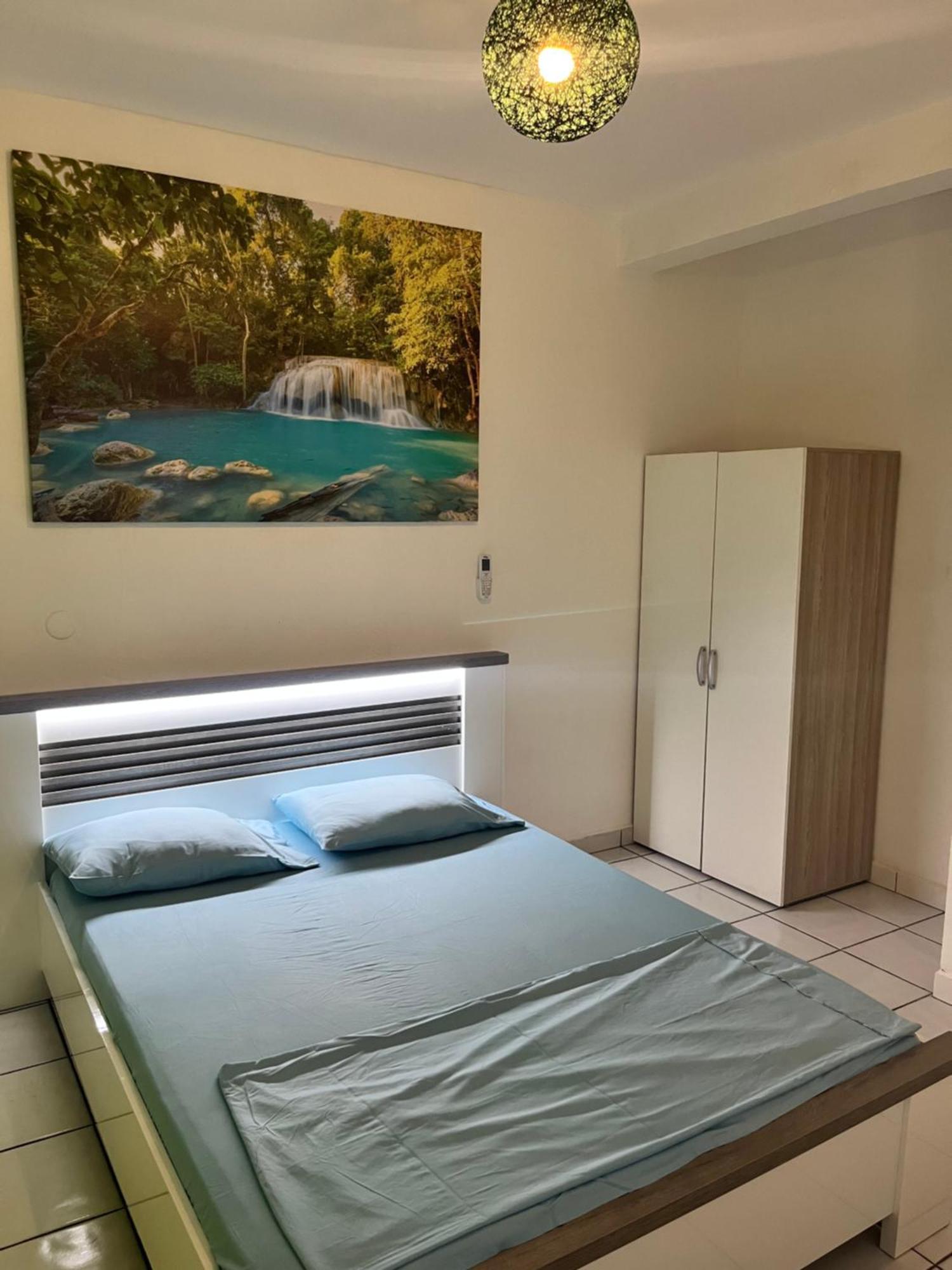Chez Marc Apartment Les Abymes Exterior foto